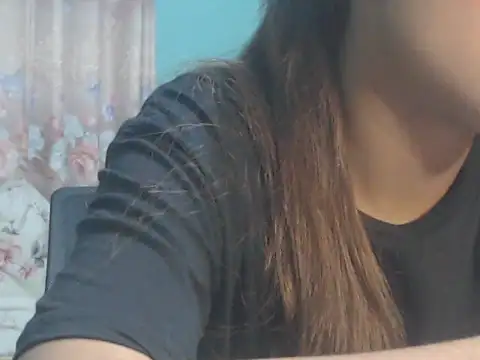 NancyRuvi online show from 04/17/26, 05:27