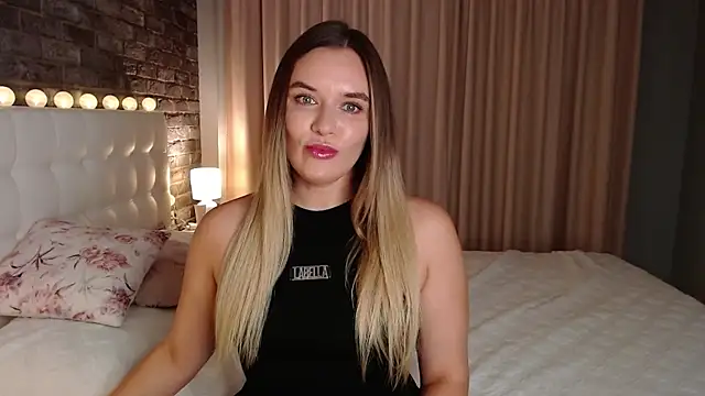 Snapshot of starrydoll chatting on 09/12/25, 04:51 starrydoll online show from 09/12/25, 04:51