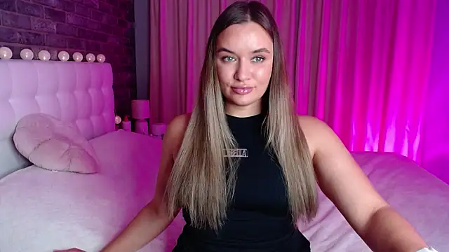 Snapshot of starrydoll chatting on 11/02/25, 04:53 starrydoll online show from 11/02/25, 04:53