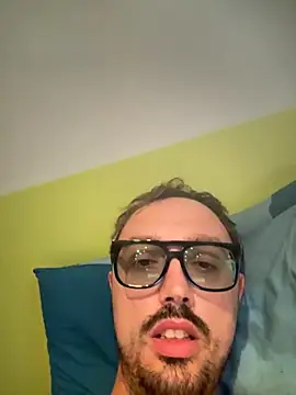 minga1995 online show from 10/05/25, 11:41