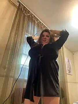 Sara Slow online show from 02/11/25, 02:13