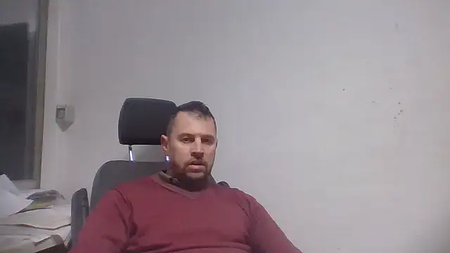 Snapshot of rabyto2 chatting on 12/29/24, 08:44 rabyto2 online show from 12/29/24, 08:44