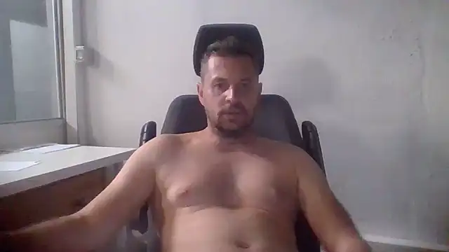 Snapshot of rabyto2 chatting on 09/20/25, 04:41 rabyto2 online show from 09/20/25, 04:41