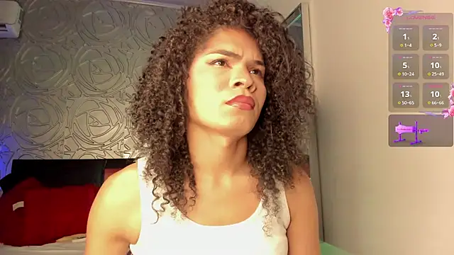 vennus1  online show from 11/30/25, 03:43