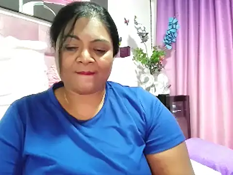 Snapshot of IndianDelia chatting on 03/14/25, 09:54 IndianDelia online show from 03/14/25, 09:54