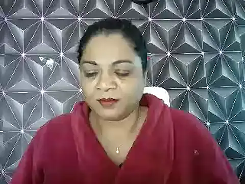 Snapshot of IndianDelia chatting on 06/20/26, 07:22 IndianDelia online show from 06/20/26, 07:22