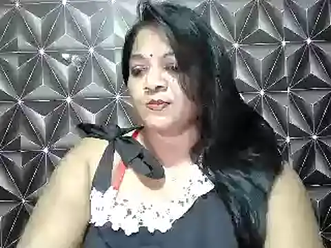 Snapshot of IndianDelia chatting on 06/23/26, 07:45 IndianDelia online show from 06/23/26, 07:45
