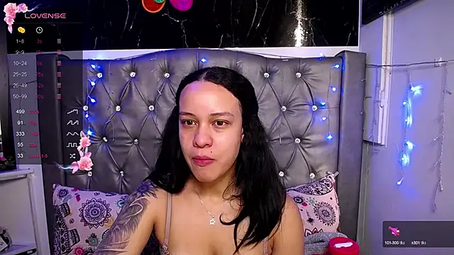 LAILAGUMMY online show from 12/21/24, 12:27