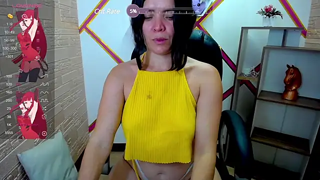 Snapshot of Girlkondx1_bella chatting on 02/21/25, 10:37 Girlkondx1 bella online show from 02/21/25, 10:37