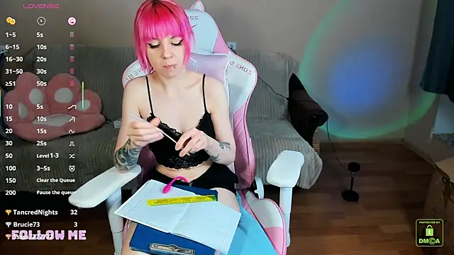 Snapshot of AmyRose6969 chatting on 03/08/25, 12:22 AmyRose6969 online show from 03/08/25, 12:22