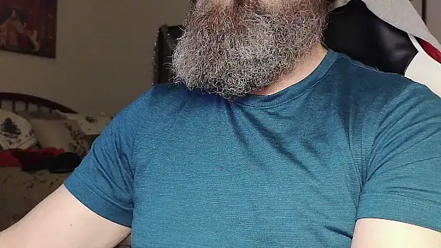 Snapshot of usdirtymikee9 chatting on 12/20/25, 03:57 usdirtymikee9 online show from 12/20/25, 03:57