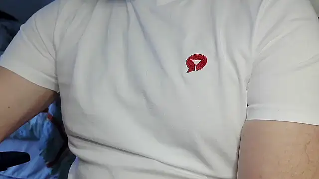 Snapshot of usdirtymikee9 chatting on 04/11/26, 08:35 usdirtymikee9 online show from 04/11/26, 08:35