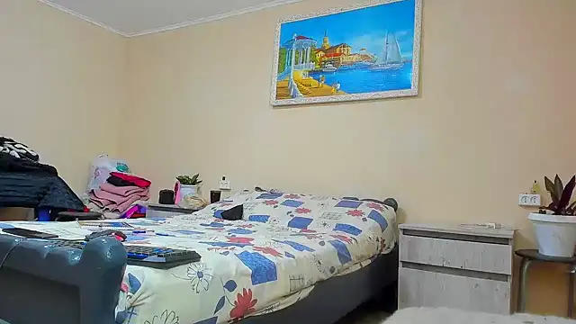 Snapshot of DUSSY_PUSSY chatting on 10/18/25, 04:26 DUSSY PUSSY online show from 10/18/25, 04:26