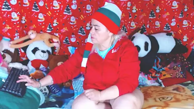 estrellita fugaz16x online show from 12/21/25, 03:13