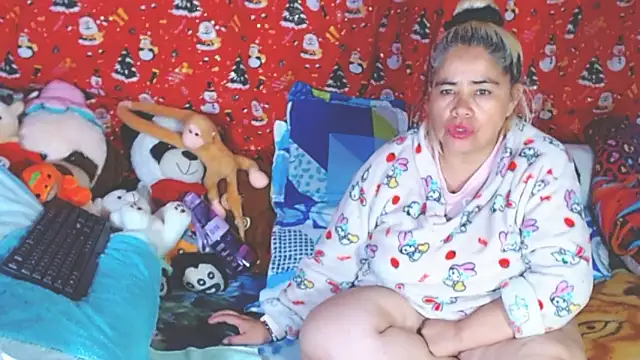 estrellita fugaz16x online show from 01/13/26, 03:56