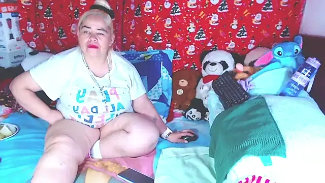 estrellita fugaz16x online show from 03/17/26, 04:17