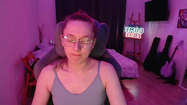 Snapshot of AnabelFrel chatting on 03/16/25, 12:23 AnabelFrel online show from 03/16/25, 12:23