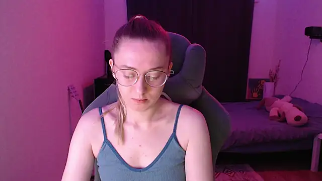 AnabelFrel online show from 01/18/26, 01:09