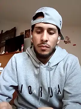 Snapshot of sexcampene chatting on 02/11/26, 04:12 sexcampene online show from 02/11/26, 04:12