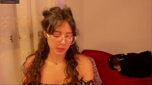 aluna 0310 online show from 12/02/24, 11:29