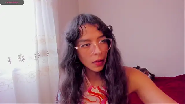 aluna 0310 online show from 12/26/24, 08:32