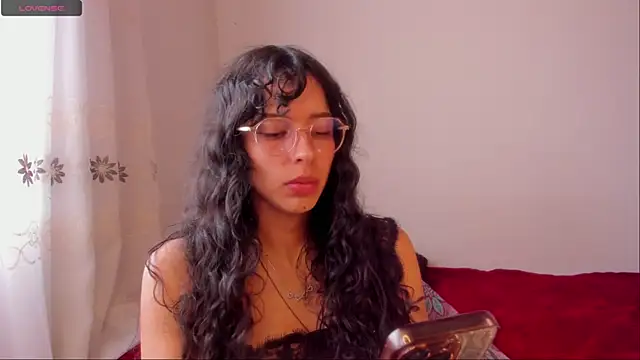 aluna 0310 online show from 01/08/25, 08:29