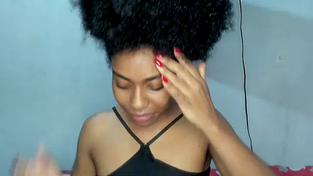 Snapshot of thaimy_ chatting on 09/12/25, 11:26 thaimy  online show from 09/12/25, 11:26