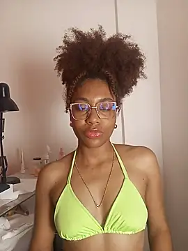 thaimy  online show from 03/13/26, 02:40