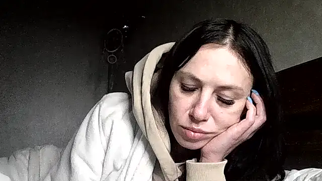 Snapshot of JulianaGold1 chatting on 02/09/26, 04:55 JulianaGold1 online show from 02/09/26, 04:55