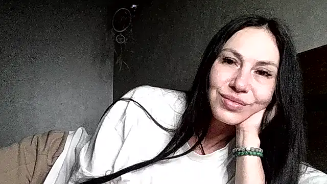 Snapshot of JulianaGold1 chatting on 02/12/26, 09:10 JulianaGold1 online show from 02/12/26, 09:10