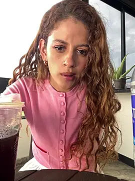 alana15 online show from 01/24/25, 09:37