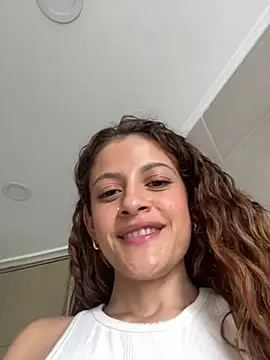 alana15 online show from 02/04/25, 03:26