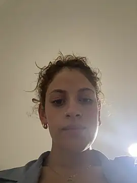 alana15 online show from 02/05/25, 12:31