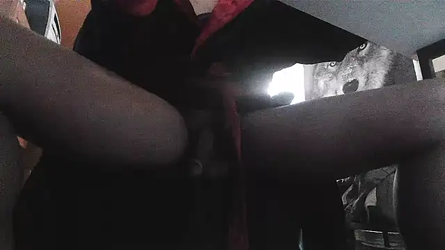 Snapshot of CountryStrings chatting on 11/22/25, 03:22 CountryStrings online show from 11/22/25, 03:22