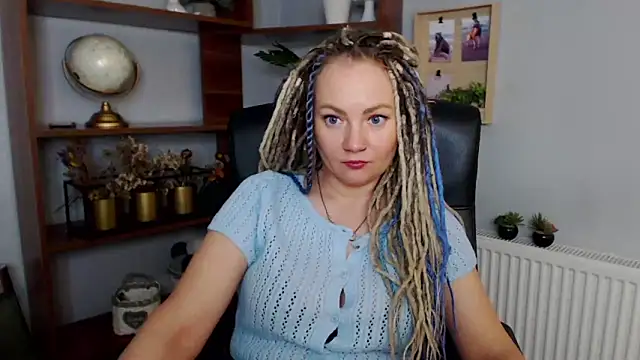 Snapshot of KayaMagic chatting on 02/06/25, 04:25 KayaMagic online show from 02/06/25, 04:25