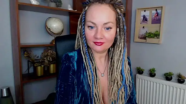 Snapshot of KayaMagic chatting on 02/12/25, 05:16 KayaMagic online show from 02/12/25, 05:16