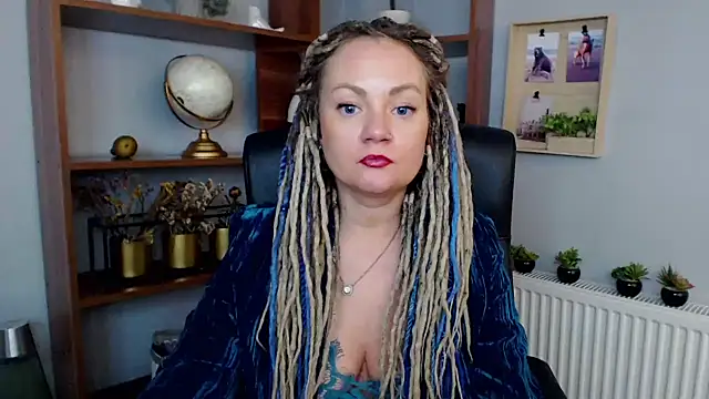 Snapshot of KayaMagic chatting on 02/13/25, 03:14 KayaMagic online show from 02/13/25, 03:14