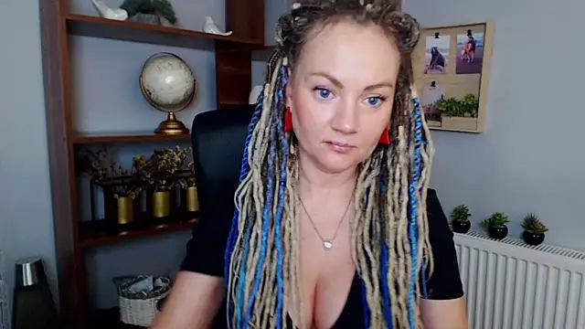 Snapshot of KayaMagic chatting on 02/27/25, 04:53 KayaMagic online show from 02/27/25, 04:53