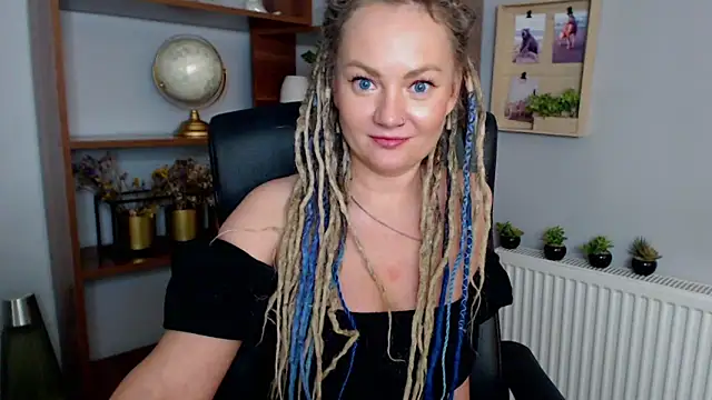 Snapshot of KayaMagic chatting on 03/13/25, 05:07 KayaMagic online show from 03/13/25, 05:07