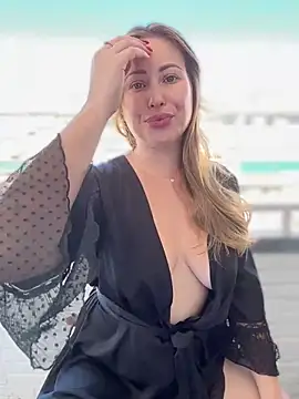 AlisaWhite online show from 10/07/25, 01:19