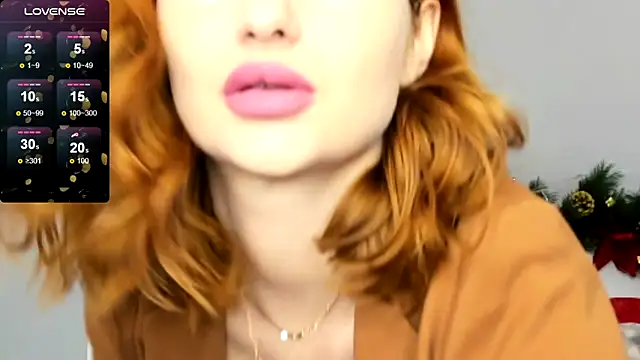 Snapshot of Red_Fairy_ chatting on 12/28/24, 07:11 Red Fairy online show from 12/28/24, 07:11