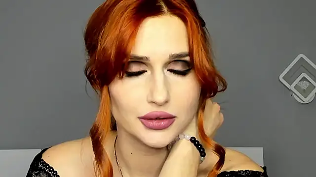 Snapshot of Red_Fairy_ chatting on 01/14/25, 12:56 Red Fairy online show from 01/14/25, 12:56