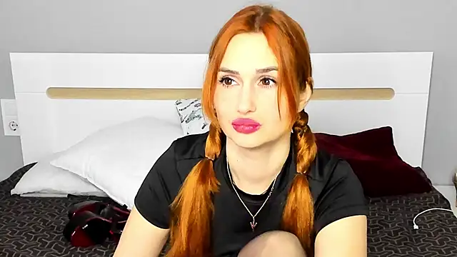 Snapshot of Red_Fairy_ chatting on 01/27/25, 07:14 Red Fairy online show from 01/27/25, 07:14