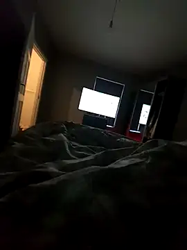 elenaUK online show from 01/01/25, 03:35