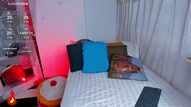 jenndy lockhart online show from 01/28/25, 02:53