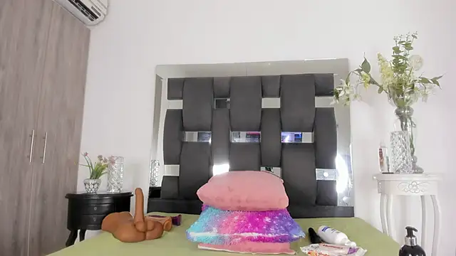 tanyyaa online show from 03/01/25, 11:15