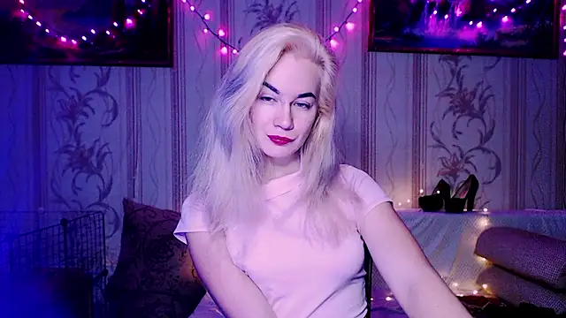 xxxcharismaaa online show from 02/01/26, 08:46