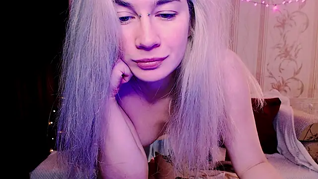 Snapshot of xxxcharismaaa chatting on 03/07/26, 08:50 xxxcharismaaa online show from 03/07/26, 08:50