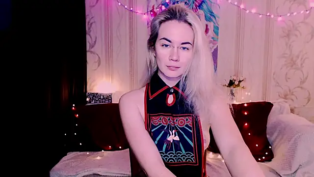 Snapshot of xxxcharismaaa chatting on 03/31/26, 02:24 xxxcharismaaa online show from 03/31/26, 02:24