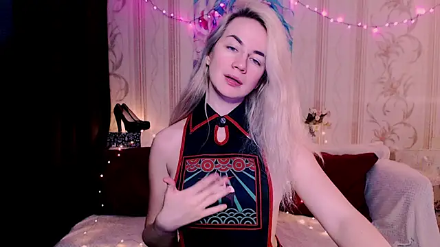 Snapshot of xxxcharismaaa chatting on 03/31/26, 08:20 xxxcharismaaa online show from 03/31/26, 08:20